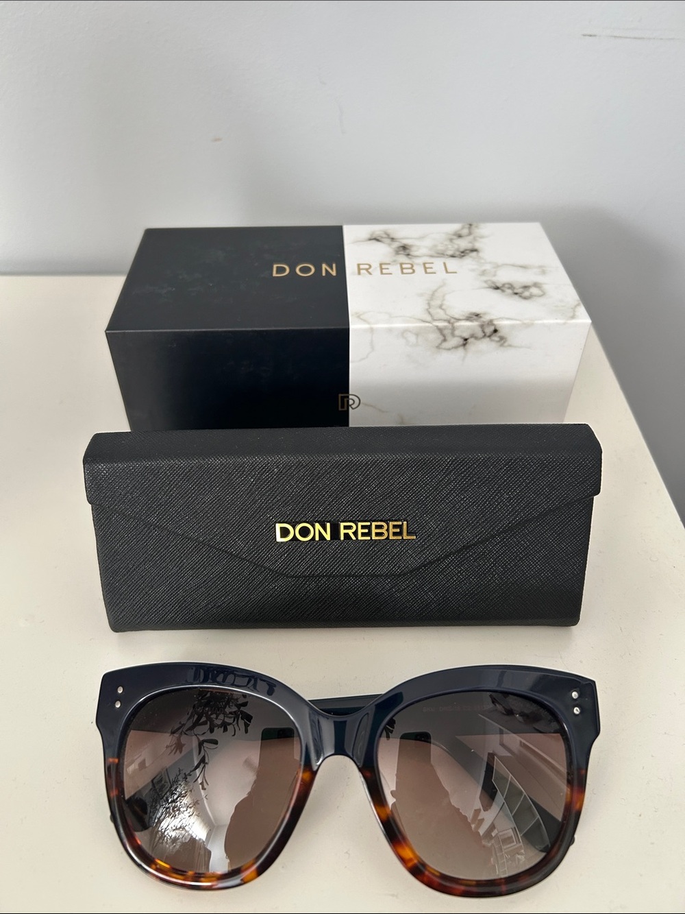 Women's Navy and Tortoiseshell Oversized Sunglasses